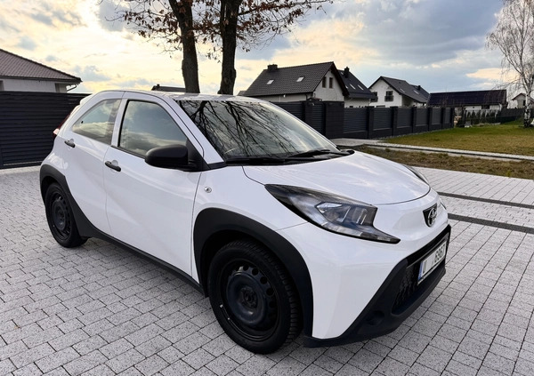 Toyota Aygo cena 54900 przebieg: 29918, rok produkcji 2022 z Szczytno małe 79